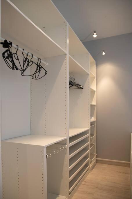 La Fontaine Neuve-Avallon-5 Personnes-1 Chambre-3 Lits-Parking-Wifi מראה חיצוני תמונה